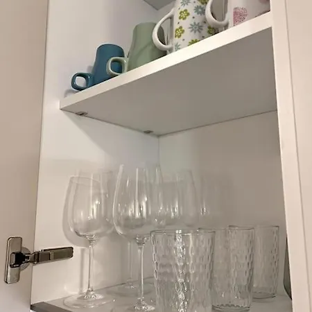 Five Stars Comfort Near The Lake Apartment