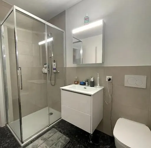 Apartment Five Stars Comfort Near The