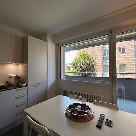 Five Stars Comfort Near The * Лугано