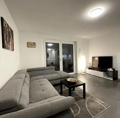 Five Stars Comfort Near The アパート *